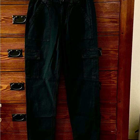 AE women’s utility pants. NWOT. Size 4 - Picture 5 of 5